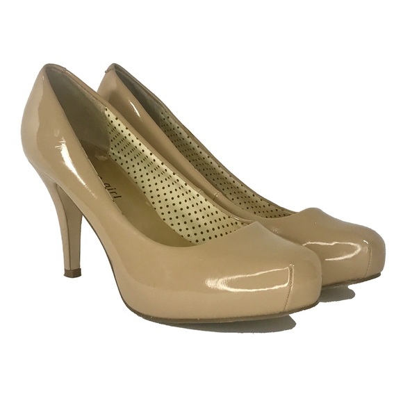 MADDEN GIRL Getta Nude (Tan) Patent Platform Heels